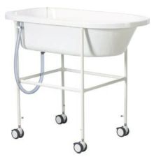 R82 Orca Bath Tub